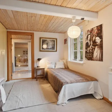 3 Bedroom Lovely In * Ostermarie